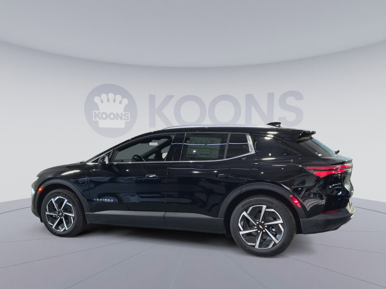 New 2026 Chevrolet Equinox EV LT image 8