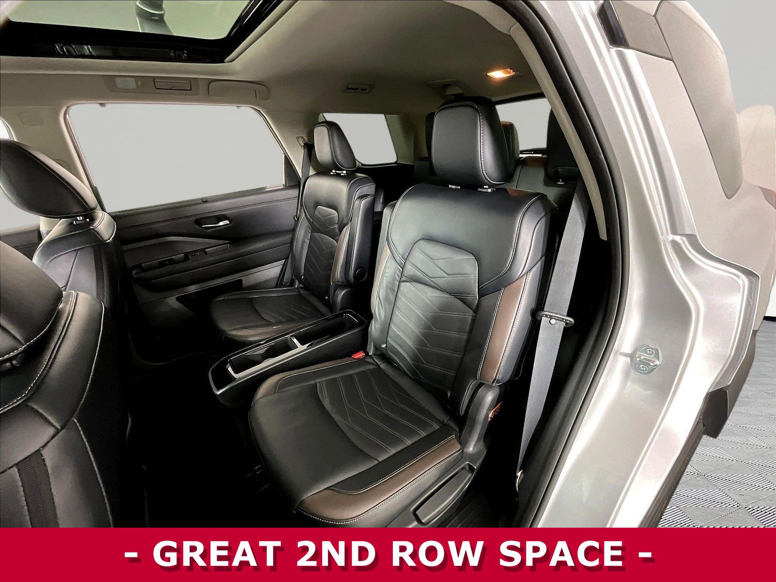 Certified 2023 Nissan Pathfinder Platinum FWD image 22