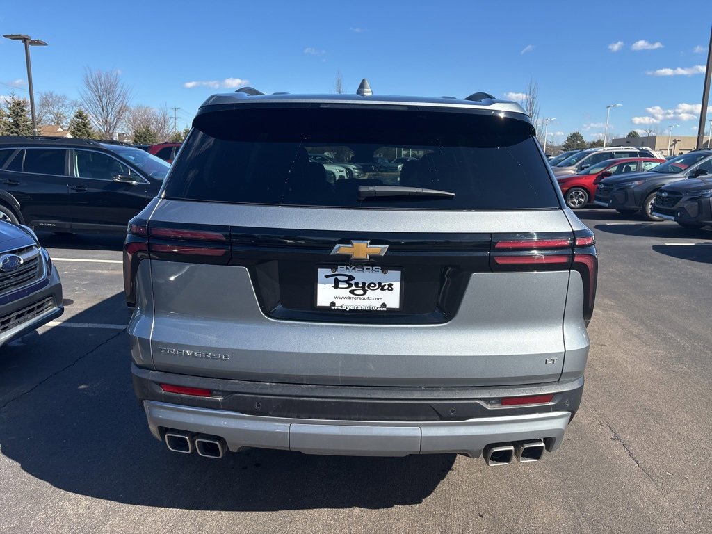 Used 2024 Chevrolet Traverse LT w/ LPO, Floor Liner Package image 4
