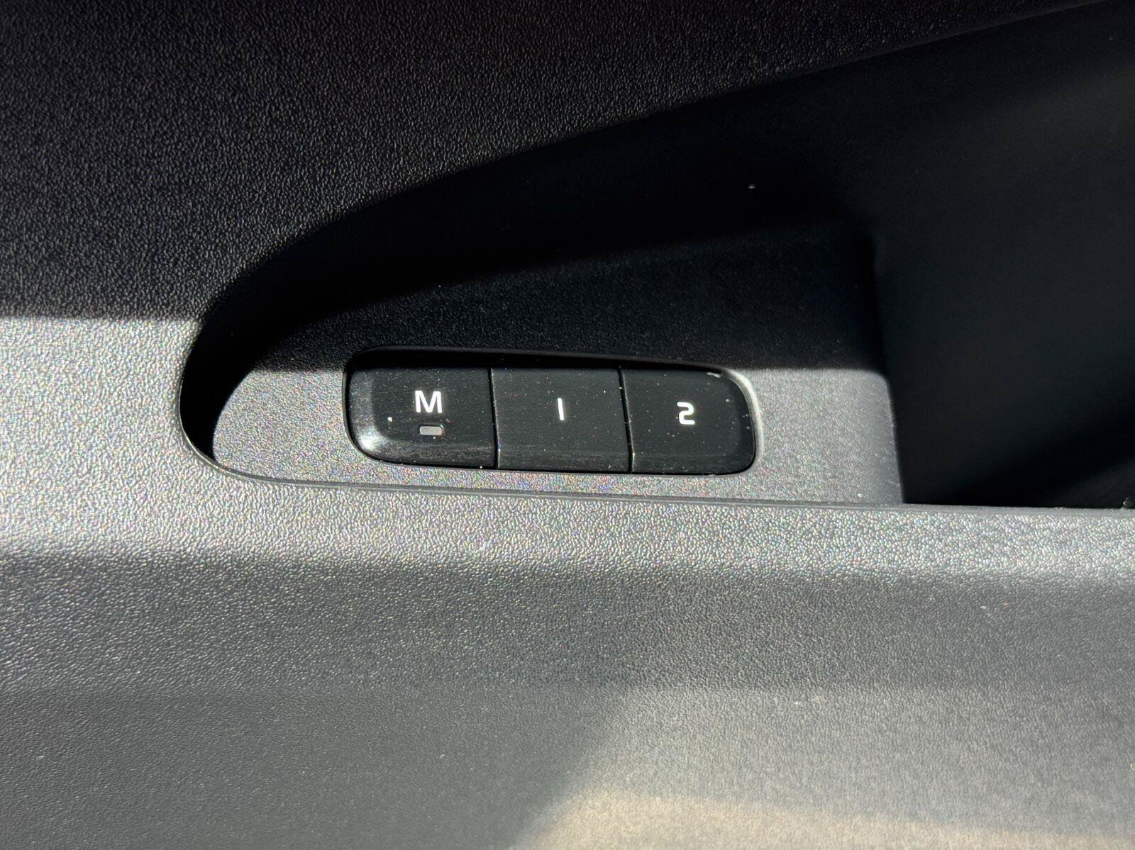 Used 2021 Polestar Polestar 2 AWD/4WD image 18