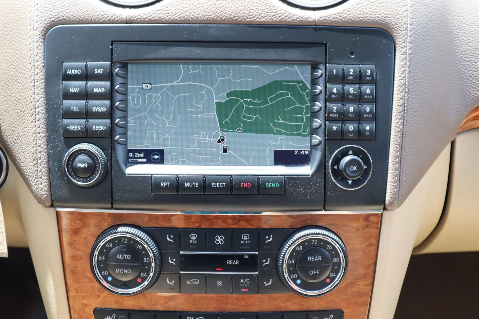 Used 2008 Mercedes-Benz GL 320 CDI 4MATIC image 28