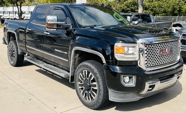 Used 2017 GMC Sierra 2500 Denali w/ Duramax Plus Package