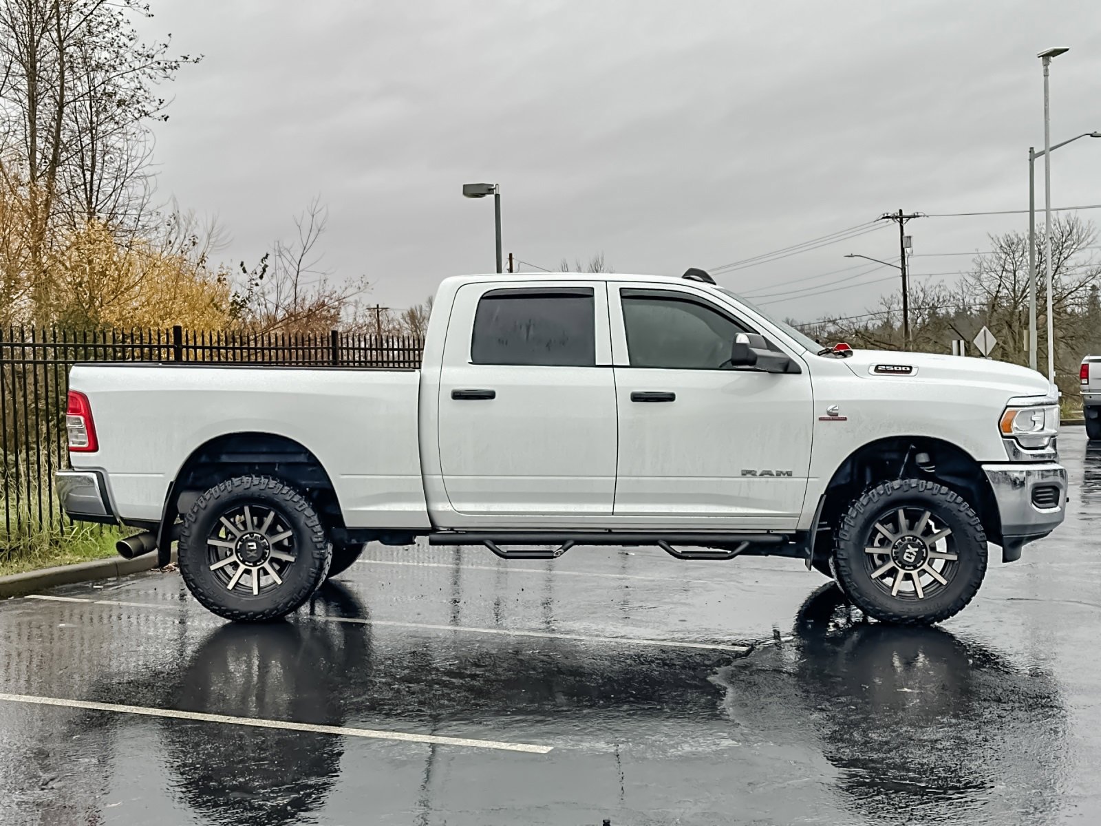 Used 2022 RAM 2500 Tradesman image 3