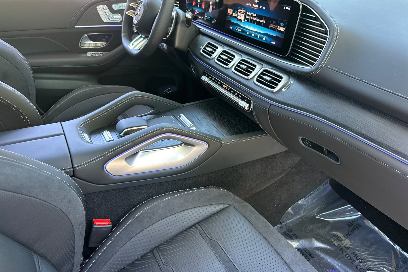 New 2026 Mercedes-Benz GLS 63 AMG 4MATIC image 30