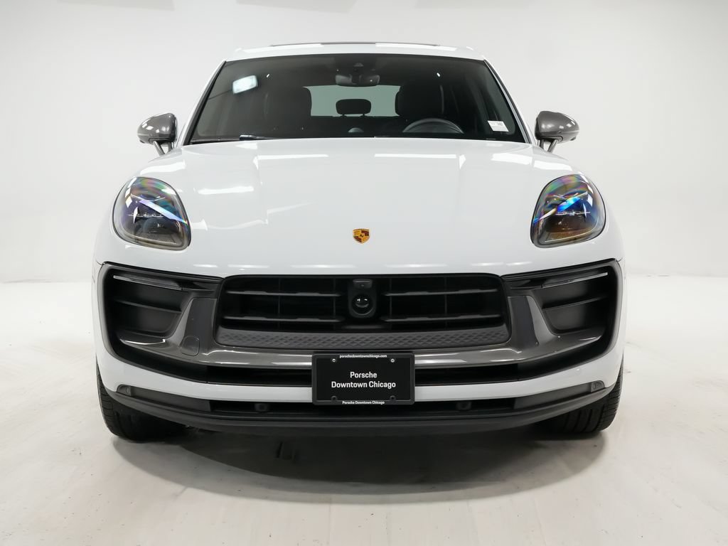 Certified 2026 Porsche Macan Turbo AWD/4WD image 11