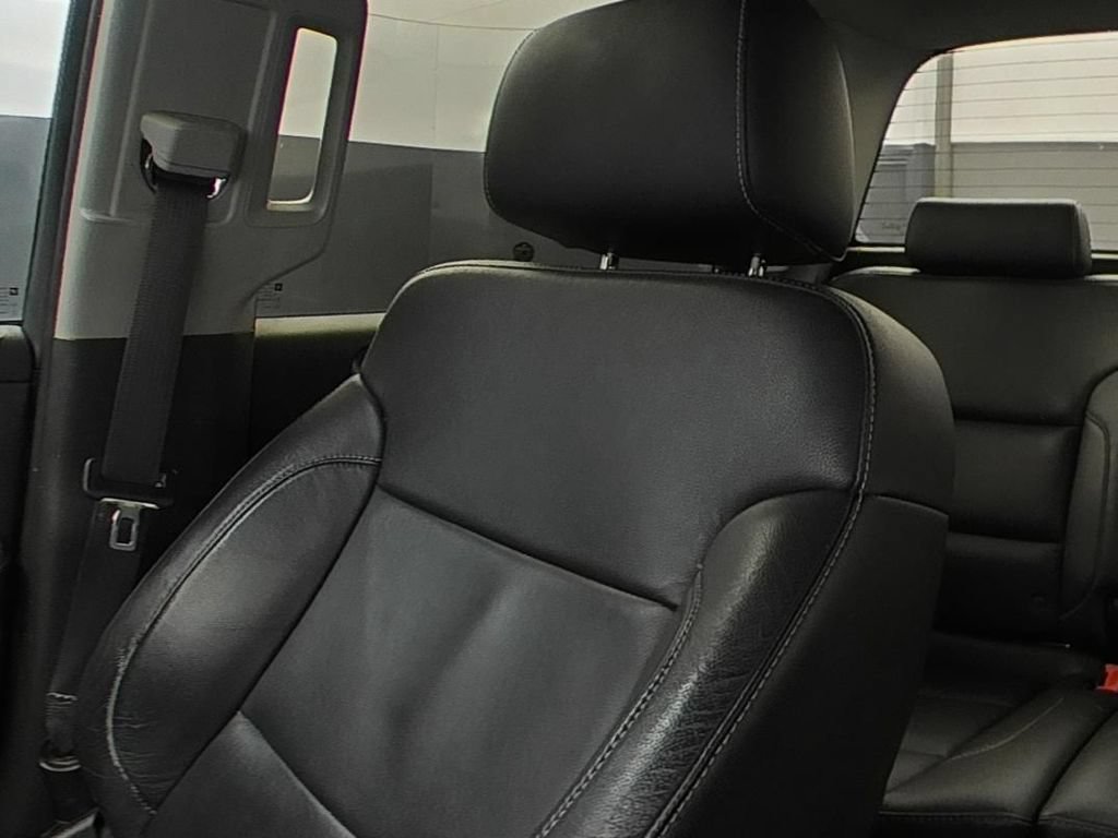 Used 2015 Chevrolet Silverado 1500 LT w/ All Star Edition RWD image 9