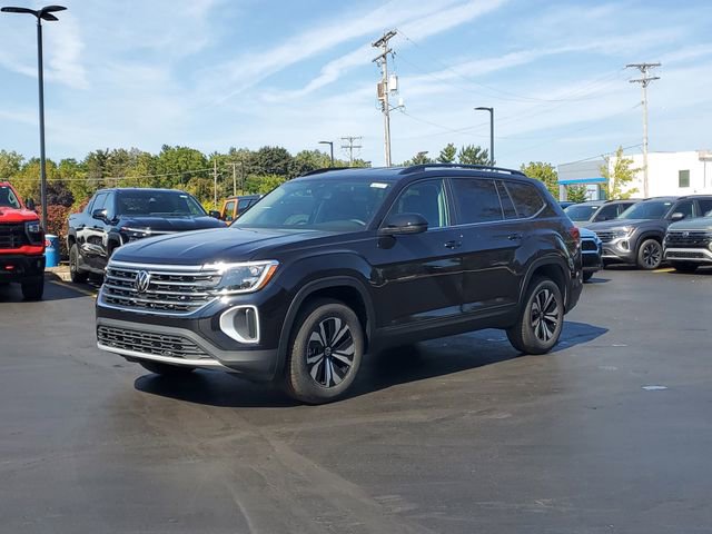 New 2026 Volkswagen Atlas SE image 2
