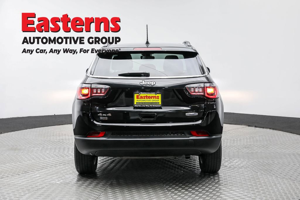 Used 2022 Jeep Compass Latitude w/ Sun and Sound Group image 6