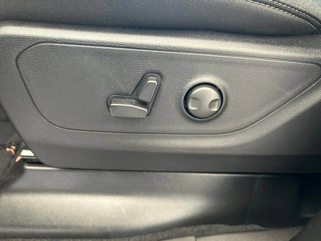 Used 2026 RAM 1500 Big Horn RWD image 37