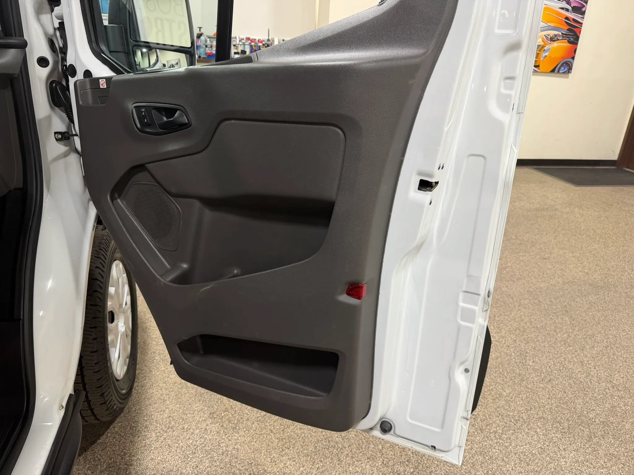 Used 2020 Ford Transit 350 XLT RWD image 16