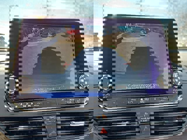 Used 2024 Nissan Altima 2.5 SV image 23