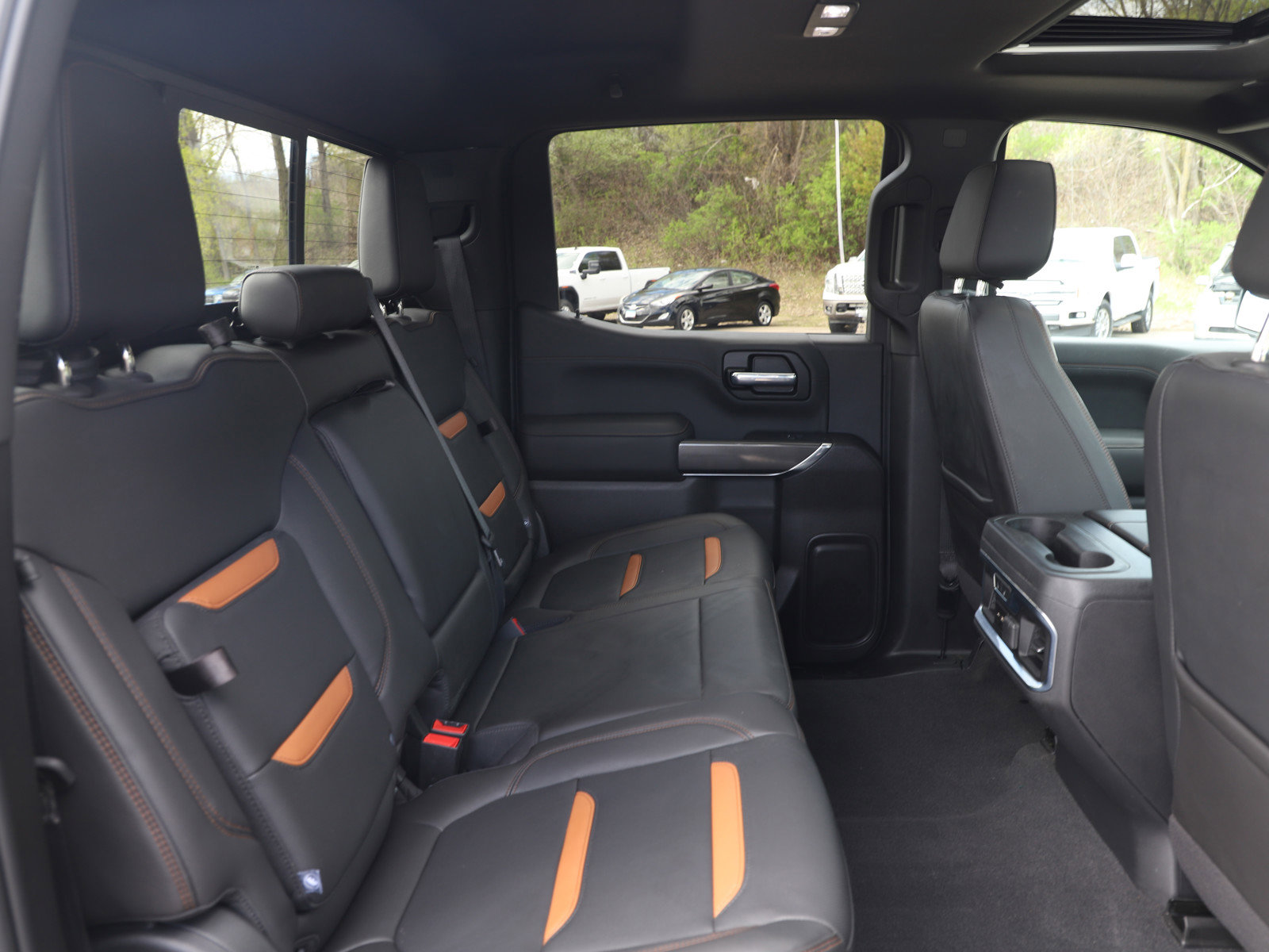 Used 2020 GMC Sierra 1500 AT4 w/ AT4 Premium Package AWD/4WD image 12