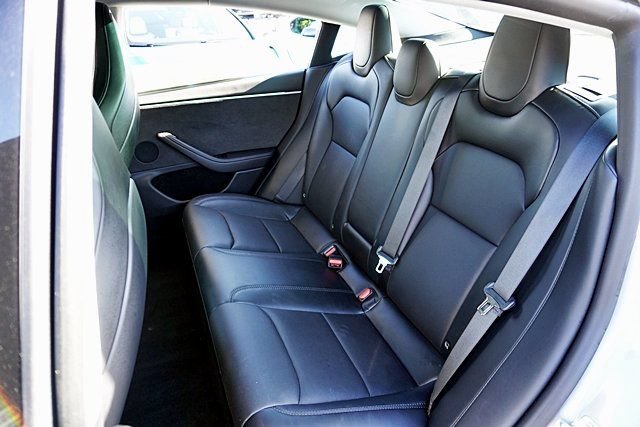 Used 2025 Tesla Model 3 Performance AWD/4WD image 19