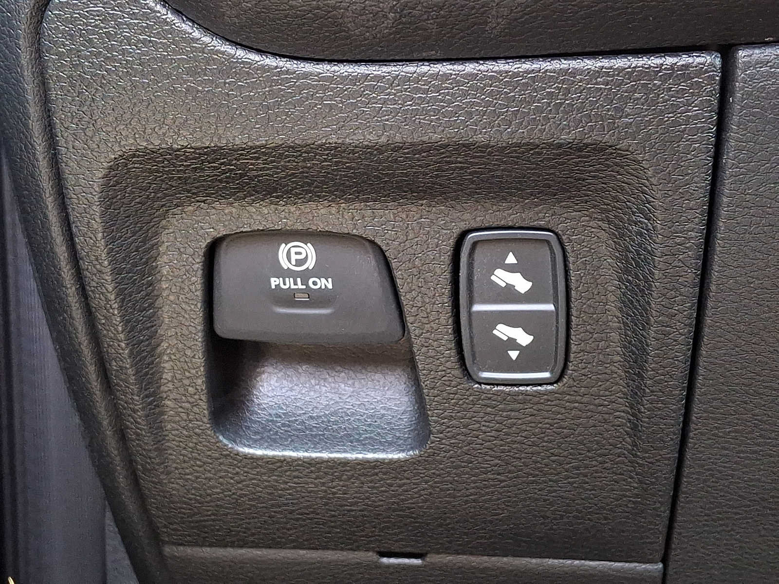 New 2026 RAM 1500 Big Horn AWD/4WD image 17