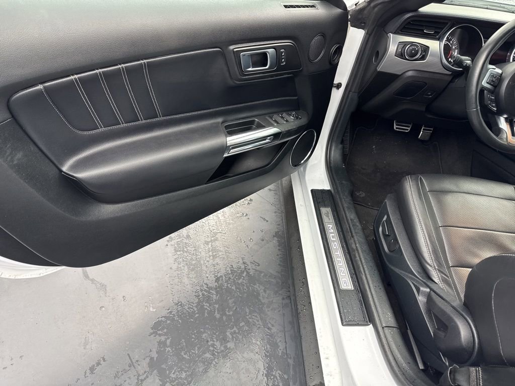 Used 2023 Ford Mustang Premium image 28