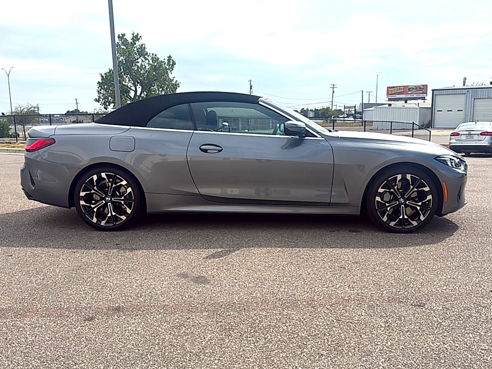 Used 2025 BMW 430i xDrive Convertible w/ Premium Package AWD/4WD image 5