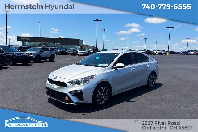 Used 2020 Kia Forte LXS FWD image 2
