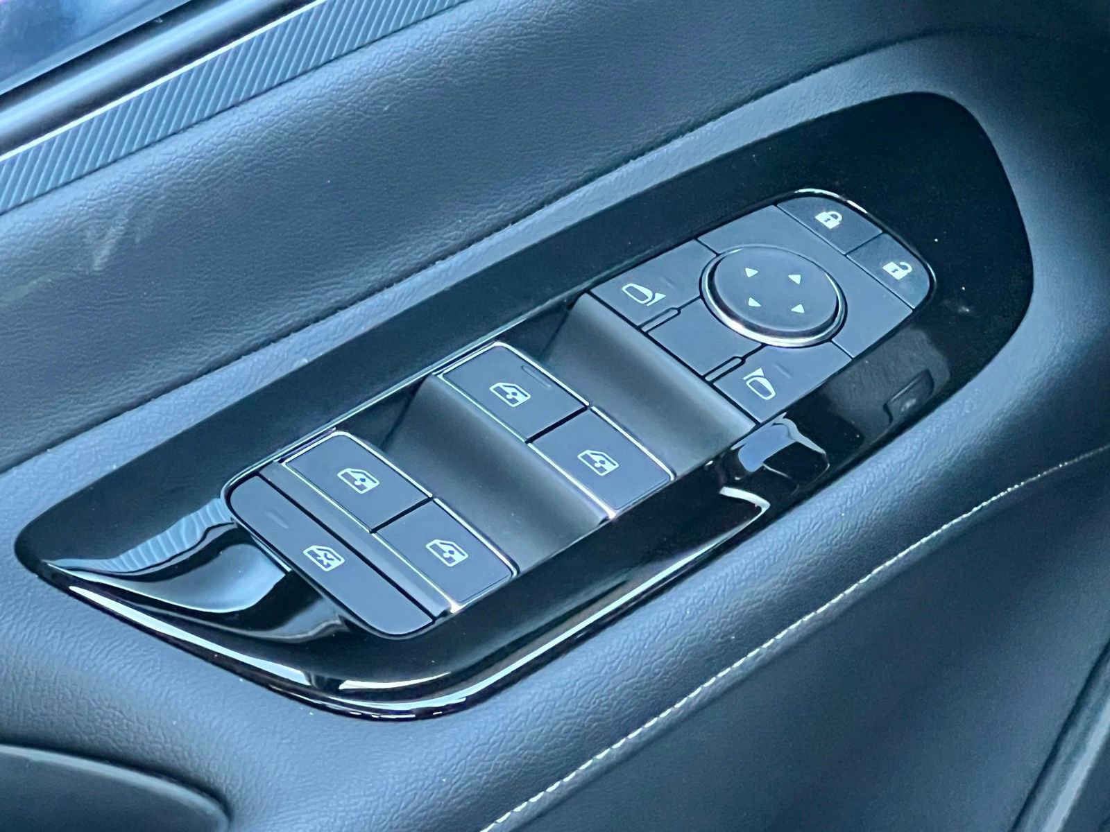 New 2026 Nissan Murano SL image 30