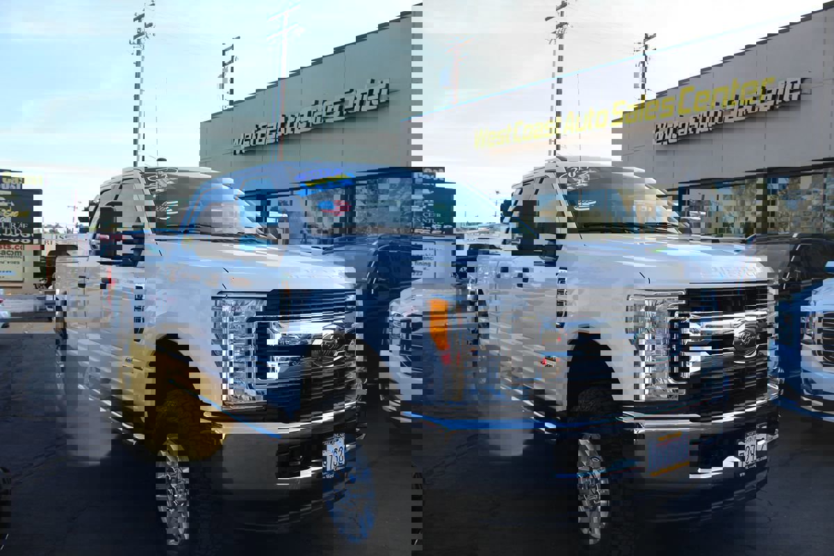 Used 2017 Ford F250 XLT image 8