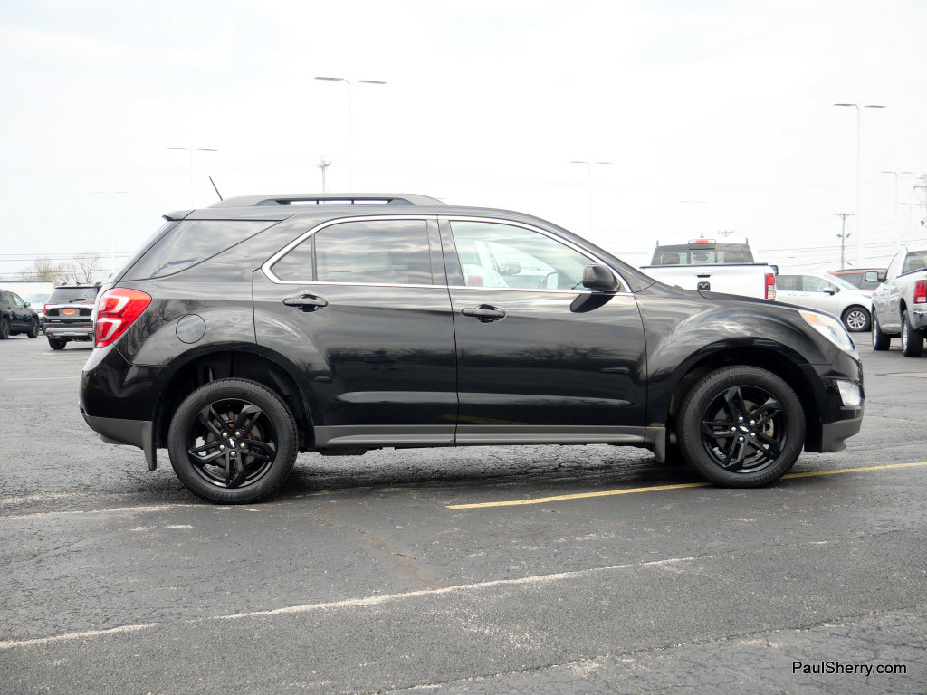 Used 2017 Chevrolet Equinox LT image 13
