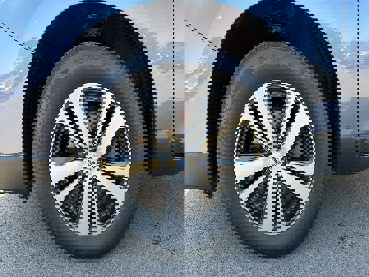 Used 2018 Subaru Outback 2.5i Limited AWD/4WD image 19