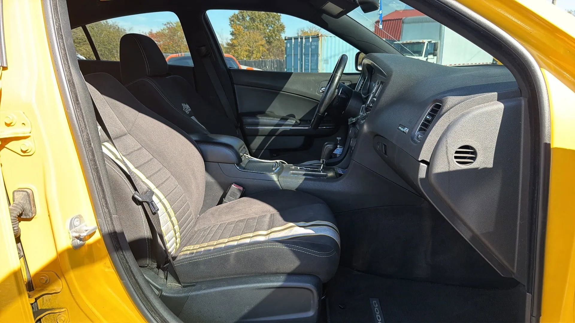 Used 2012 Dodge Charger SRT8 Super Bee w/ Driver Convenience Group II RWD image 17