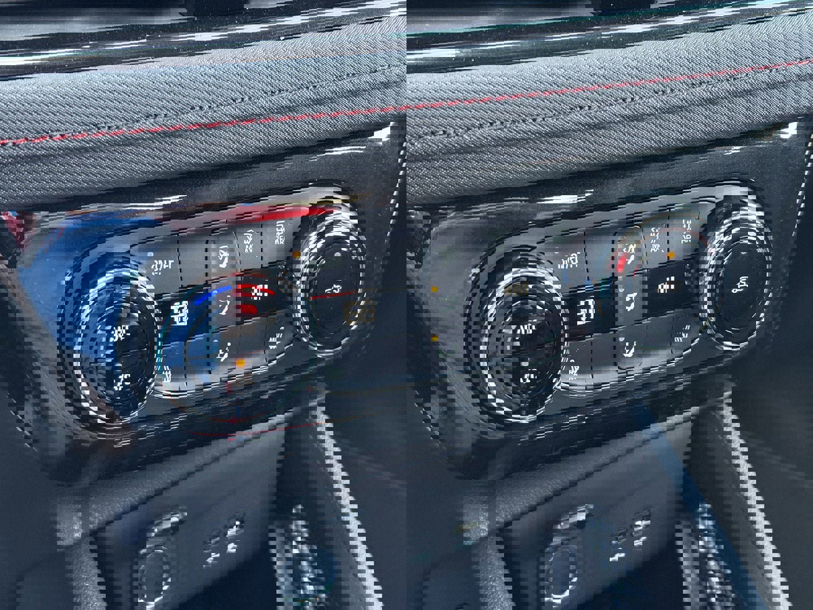 New 2026 Chevrolet TrailBlazer RS w/ Convenience Package image 27