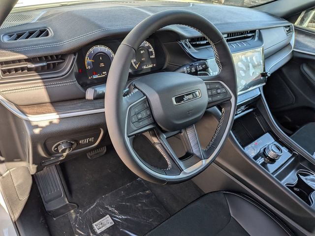 New 2026 Jeep Grand Cherokee Altitude AWD/4WD image 11