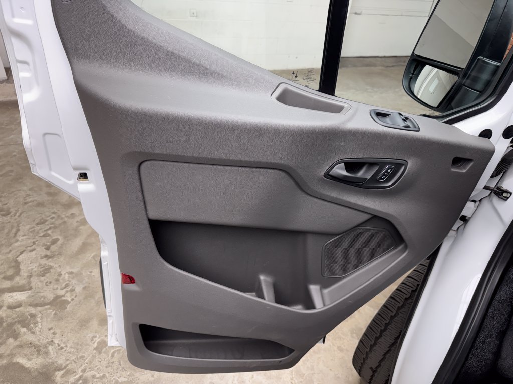 Certified 2025 Ford Transit 250 Low Roof w/ Exterior Upgrade Package RWD image 10