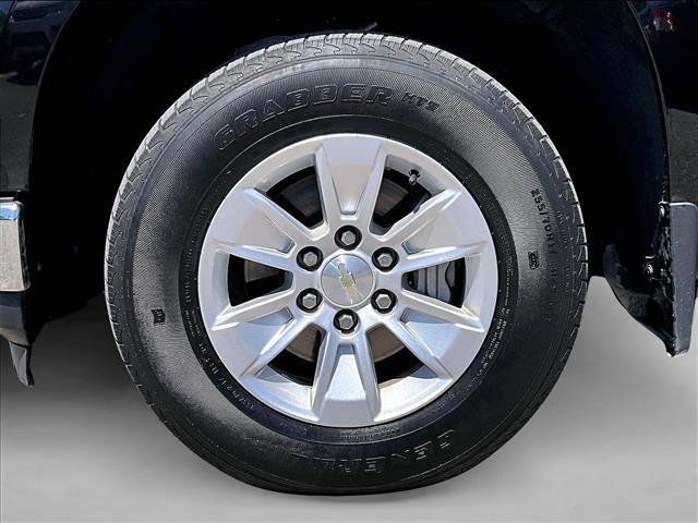 Used 2022 Chevrolet Silverado 1500 LT w/ Safety Package RWD image 10