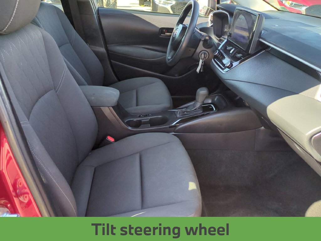 Used 2025 Toyota Corolla LE FWD image 33