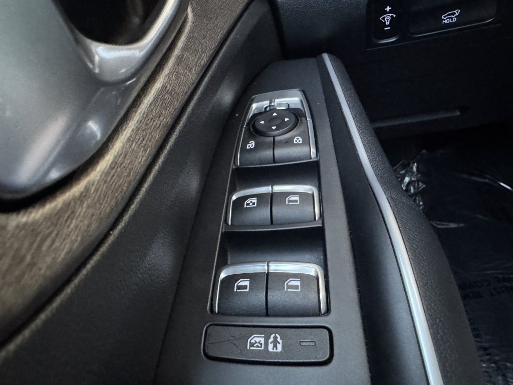Used 2022 Kia Sorento EX w/ Panoramic Sunroof Package FWD image 26