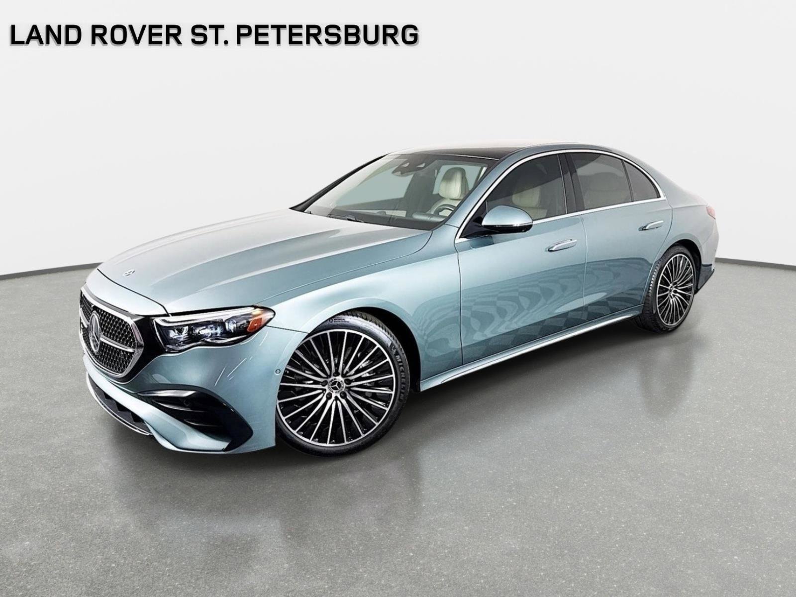 Used 2025 Mercedes-Benz E 450 4MATIC Sedan image 1
