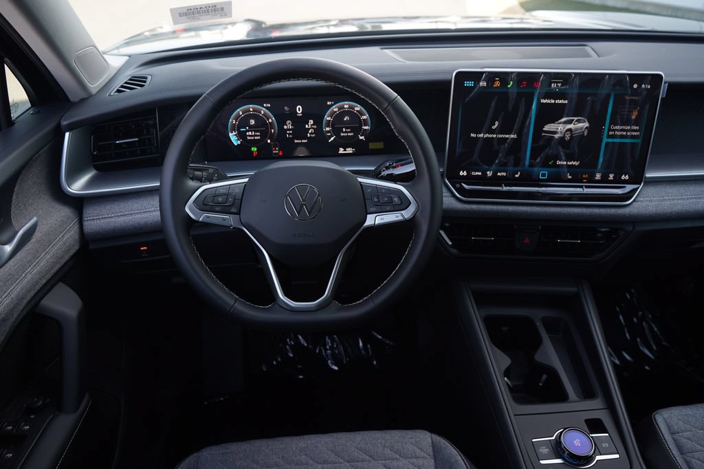 New 2026 Volkswagen Tiguan S FWD image 9