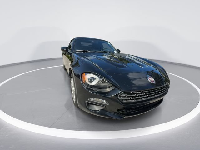 Used 2020 FIAT 124 Spider Classica w/ Technology Group RWD image 2