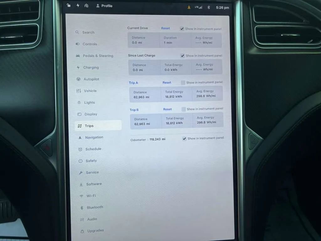 Used 2017 Tesla Model S 75 RWD image 16