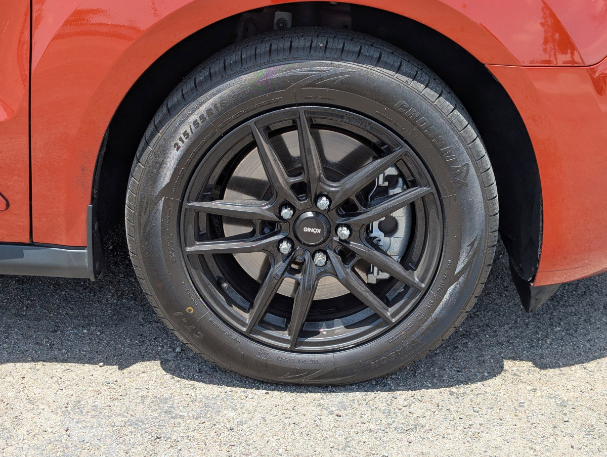 Used 2022 Ford Transit Connect XLT image 3