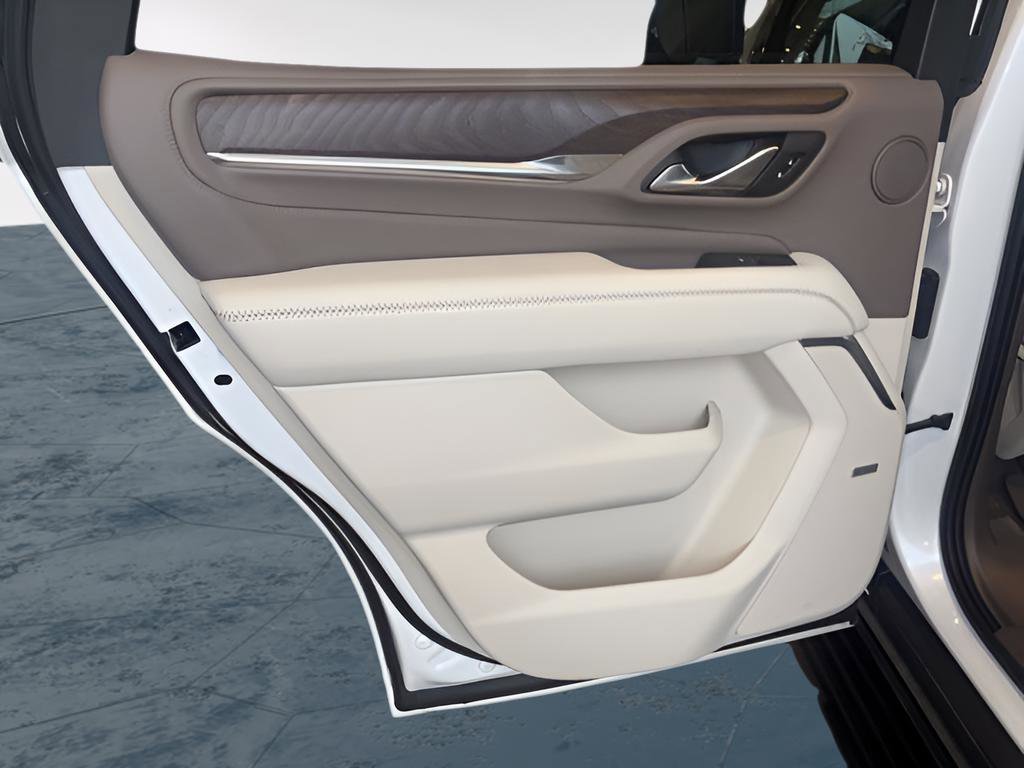 Certified 2022 GMC Yukon Denali image 8