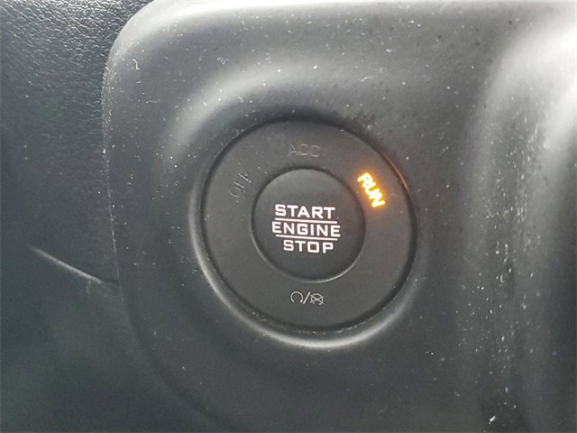 Used 2023 Jeep Wrangler Willys image 24