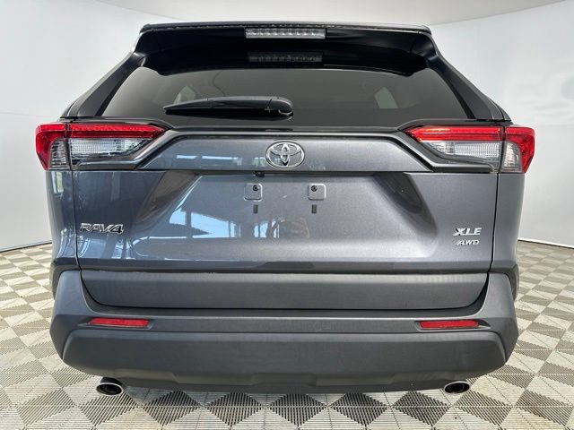Used 2023 Toyota RAV4 XLE Premium AWD/4WD image 6