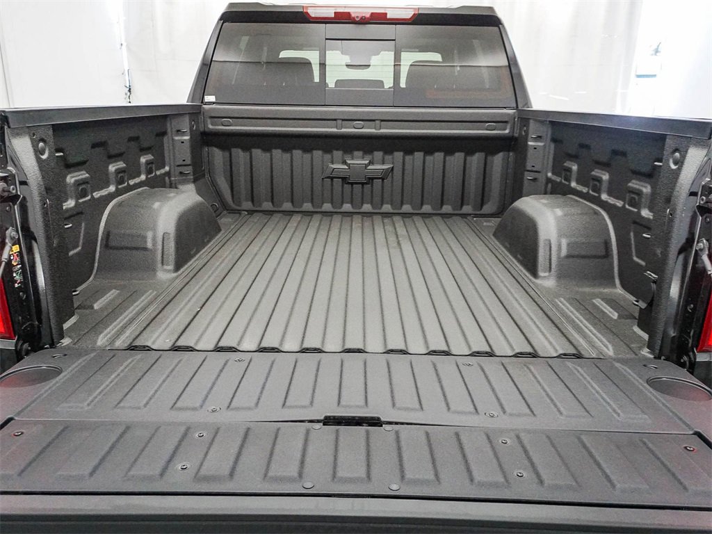 New 2026 Chevrolet Silverado 1500 High Country w/ Midnight Edition image 12