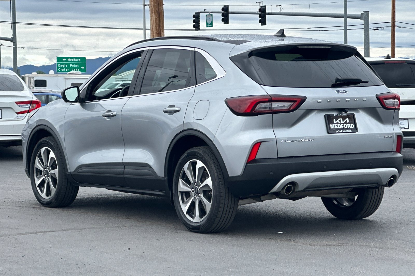 Used 2024 Ford Escape Platinum AWD/4WD image 7