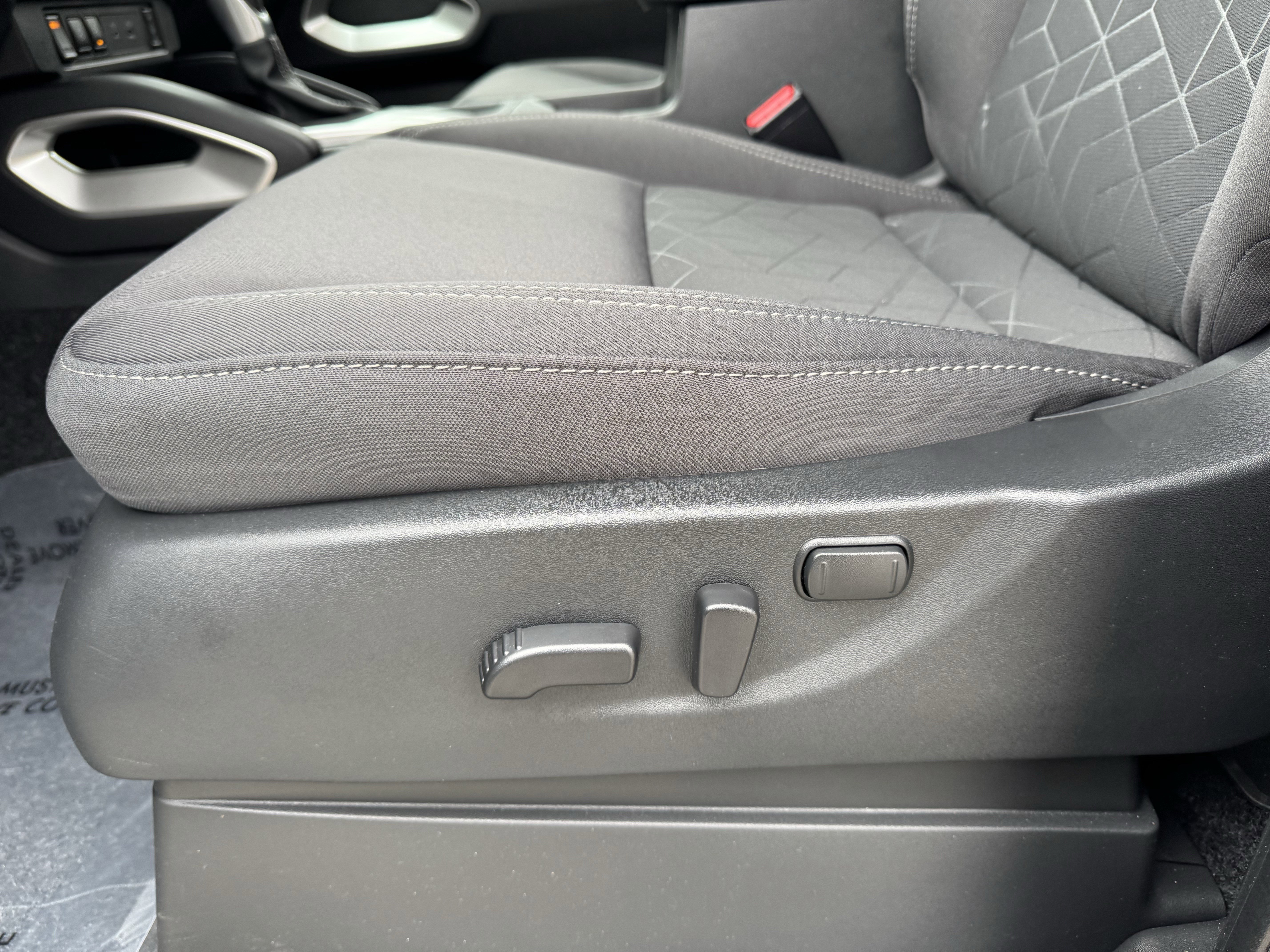 Certified 2025 Nissan Frontier SV w/ SV Convenience Package image 27