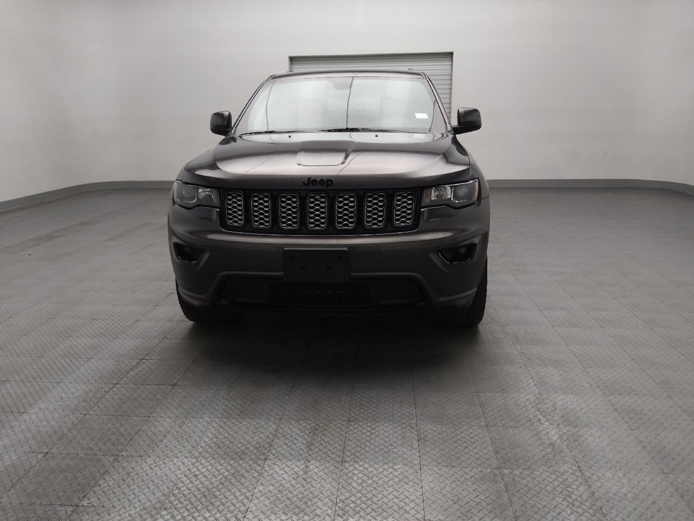 Used 2020 Jeep Grand Cherokee Altitude RWD image 15