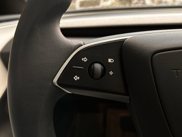 Used 2025 Tesla Model 3 Long Range image 14