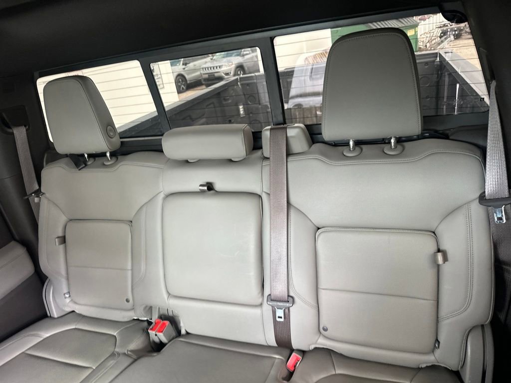 Used 2020 GMC Sierra 1500 SLT w/ SLT Premium Plus Package AWD/4WD image 19