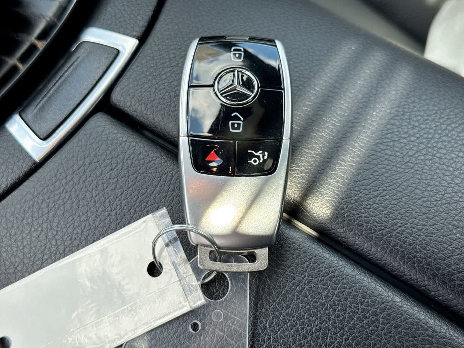 Used 2020 Mercedes-Benz E 350 Sedan image 41
