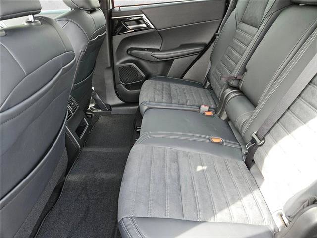 Used 2026 Nissan Rogue SL w/ Family Package AWD/4WD image 26