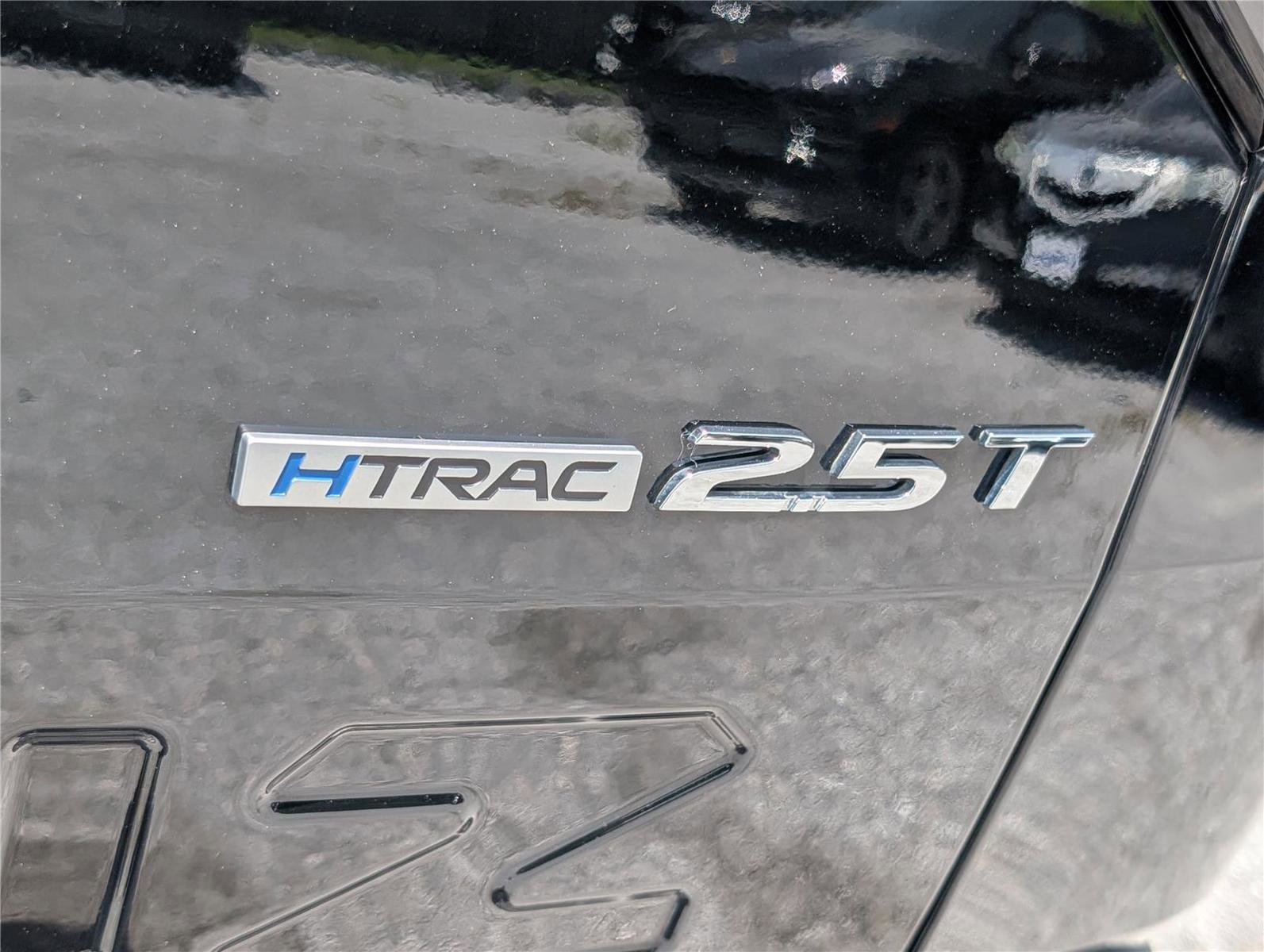 Used 2024 Hyundai Santa Cruz Limited AWD/4WD image 9