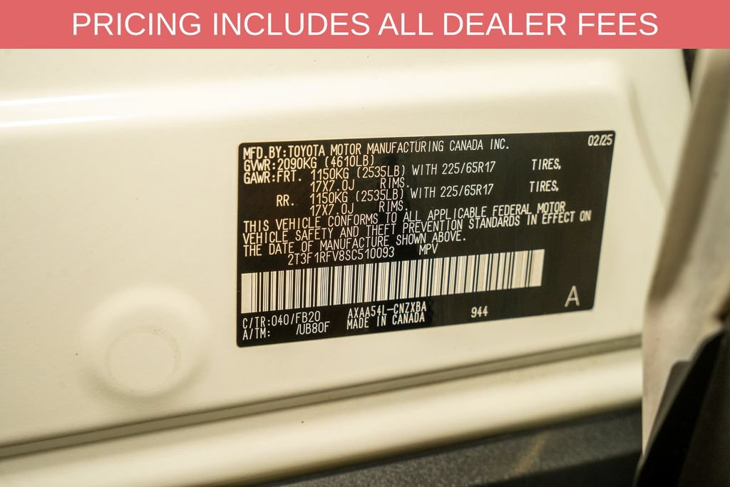 Certified 2025 Toyota RAV4 LE AWD/4WD image 18